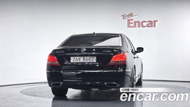 Hyundai Equus из Кореи Encar