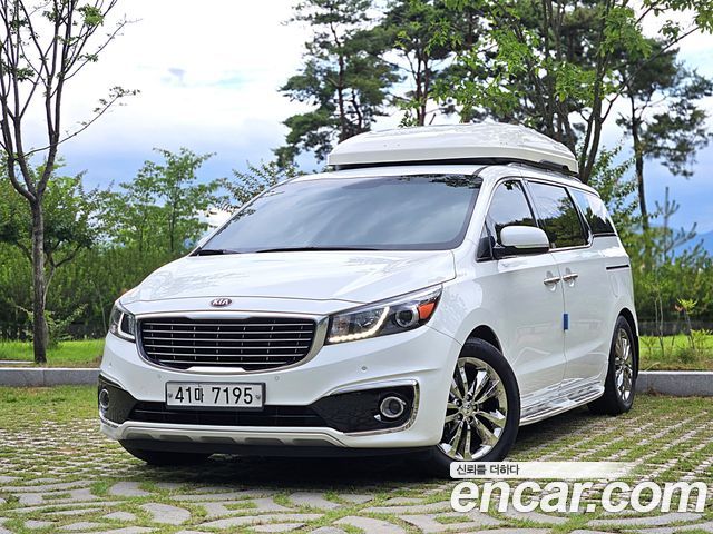 Kia Carnival из Кореи Encar