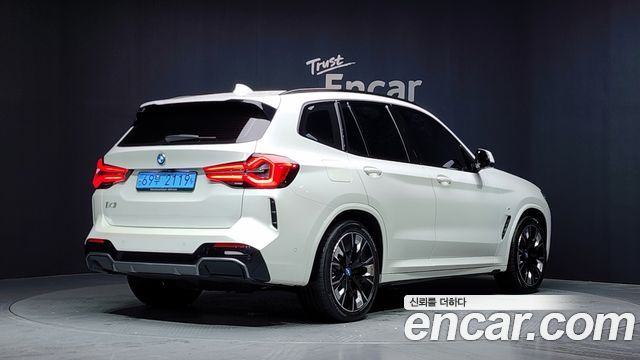 BMW iX3 M Sports — пробег 36 197 км — фото 2 из 5