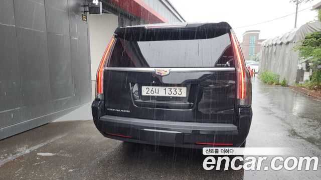 Cadillac Escalade 6.2 ESV 4th — пробег 148 379 км — фото 4 из 5