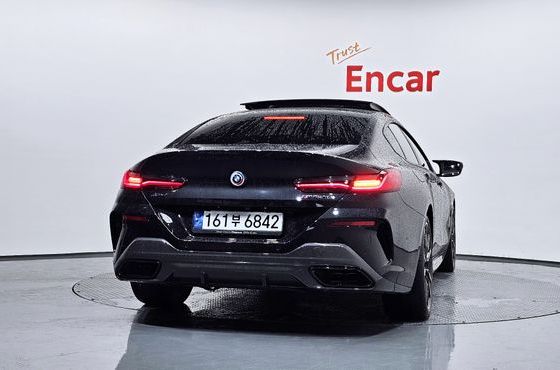 BMW 8-Series M850i xDrive Gran Coupe — пробег 7 974 км — фото 4 из 5