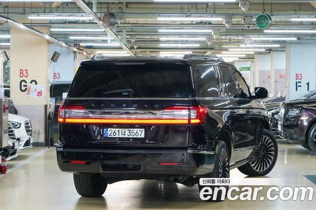 Lincoln Navigator из Кореи Encar