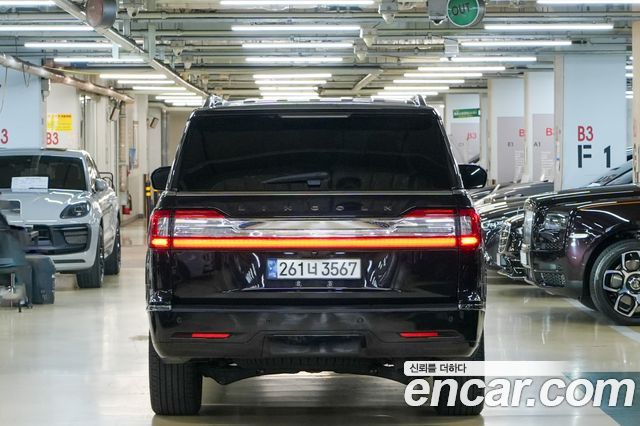 Lincoln Navigator из Кореи Encar