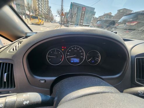 Hyundai Starex School Bus — пробег 126 917 км — фото 5 из 5