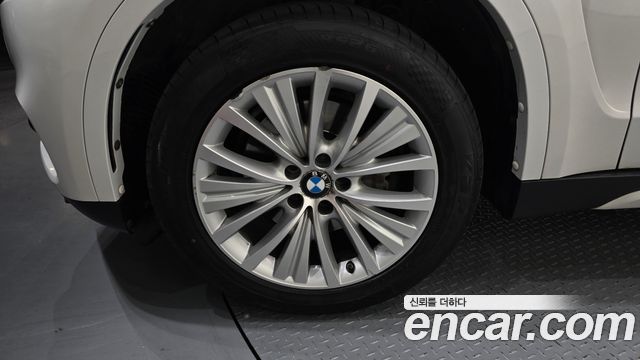 BMW X5 xDrive 40e iPerformance — пробег 114 546 км — фото 5 из 5