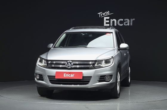 Volkswagen Tiguan 2.0 TDI Premium 5N — пробег 115 631 км — фото 3 из 5