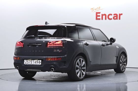 Mini Clubman Standard 2nd — пробег 97 916 км — фото 2 из 5