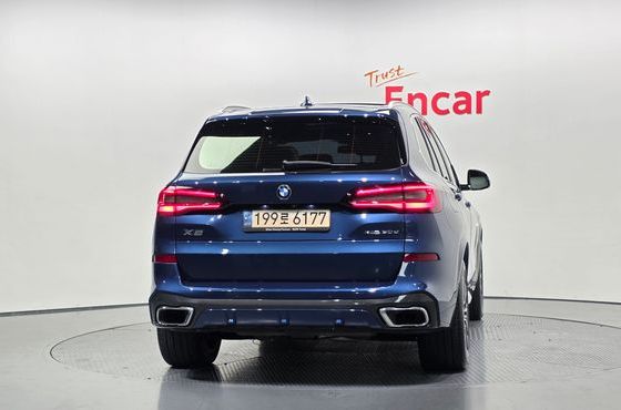 BMW X5 xDrive 30d M Sport — пробег 63 640 км — фото 4 из 5