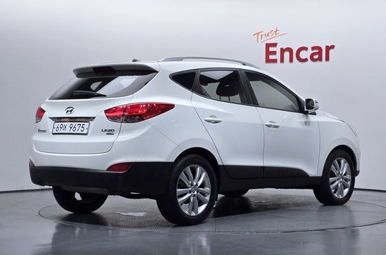 Hyundai Tucson Diesel 2WD LX20 Premier — пробег 167 145 км — фото 2 из 5