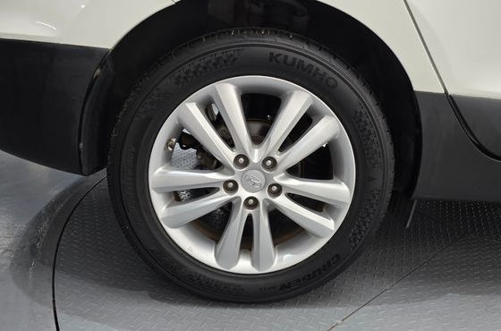 Hyundai Tucson Diesel 2WD LX20 Premier — пробег 167 145 км — фото 5 из 5