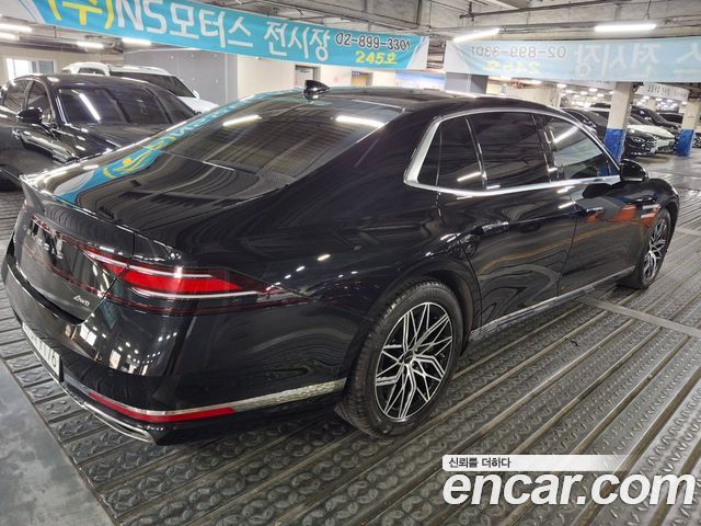Genesis G90 3.8 AWD Prestige — пробег 103 000 км — фото 2 из 5