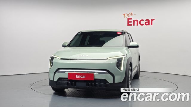Kia EV3 из Кореи Encar