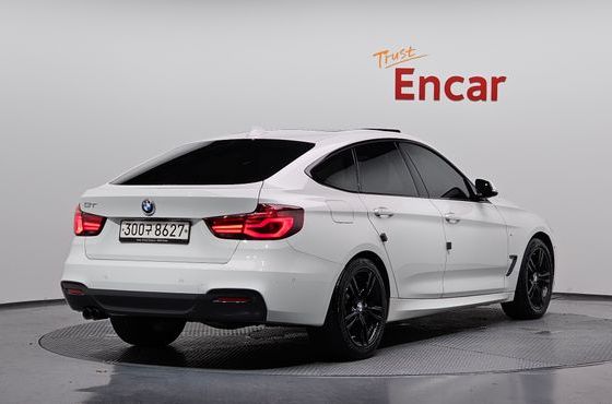 BMW Gran Turismo GT 320d M Sport Premium — пробег 63 794 км — фото 2 из 5