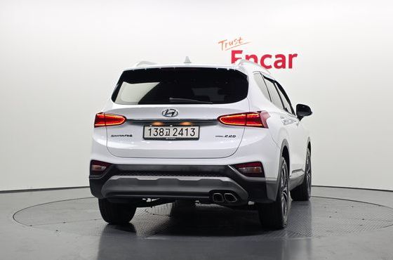 Hyundai Santafe Diesel 2.2 4WD Prestige — пробег 106 654 км — фото 4 из 5
