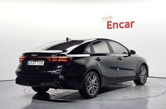 Kia K3 1.6 Prestige — пробег 25 998 км — фото 2 из 5