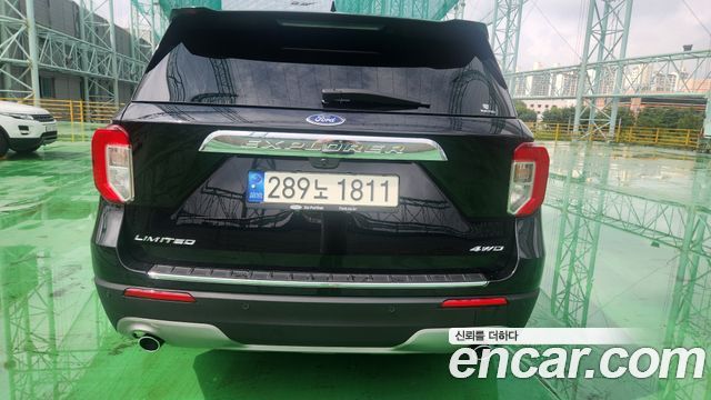 Ford Explorer 2.3 LimIted 4WD — пробег 50 095 км — фото 4 из 5