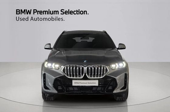 BMW X6 xDrive40i M Sport — пробег 5 464 км — фото 3 из 5