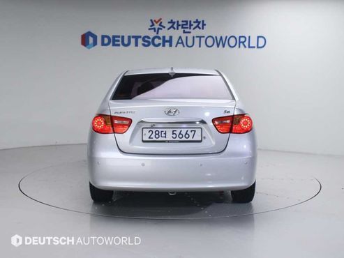 Hyundai AVANTE 1.6 VVT S16 LUXURY — пробег 165 294 км — фото 4 из 5