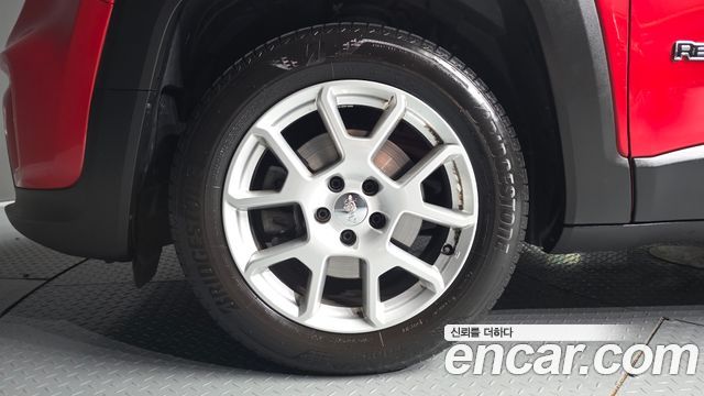 Jeep Renegade 2.4 Limited — пробег 35 973 км — фото 5 из 5