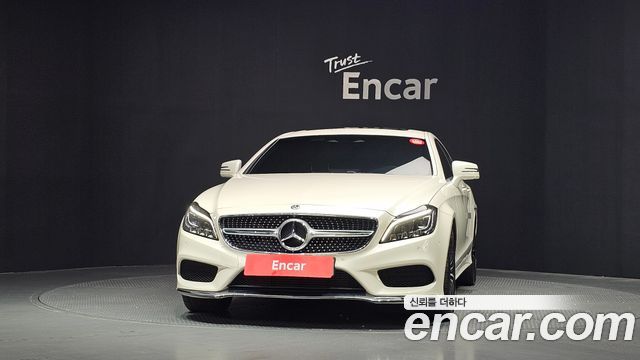Mercedes-Benz CLS-Class CLS250 d 4MATIC AMG Line — пробег 57 212 км — фото 3 из 5