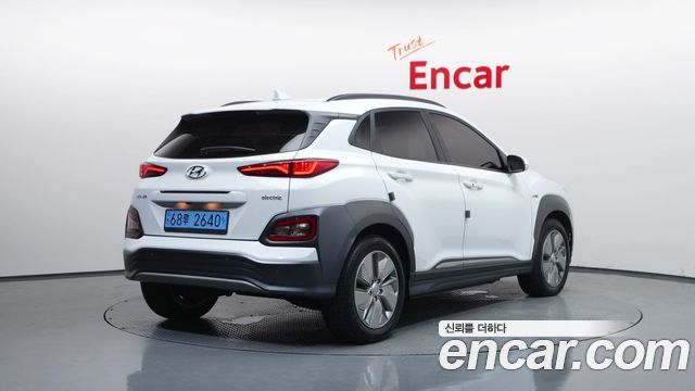 Hyundai Kona из Кореи Encar