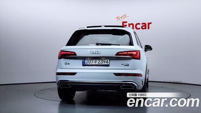 Audi Q5 40 TDI Quattro Premium — пробег 49 380 км — фото 4 из 5