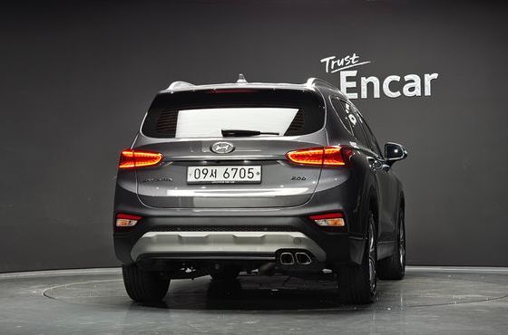 Hyundai Santafe Diesel 2.0 2WD Exclusive — пробег 133 971 км — фото 4 из 5