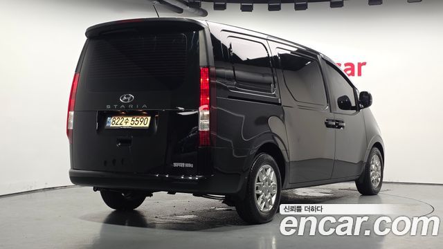 Hyundai Staria из Кореи Encar