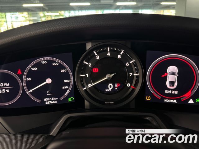 Porsche 911 Carrera — пробег 8 300 км — фото 5 из 5