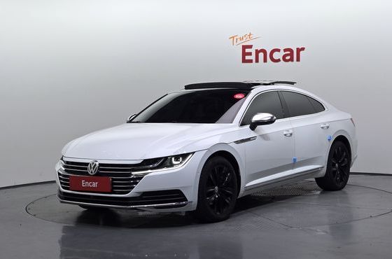 Volkswagen Arteon 2.0 TDI Prestige — пробег 51 218 км — фото 1 из 5