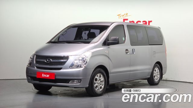 Hyundai Starex 11-Seater Wagon CVX Premium — пробег 186 866 км — фото 1 из 5