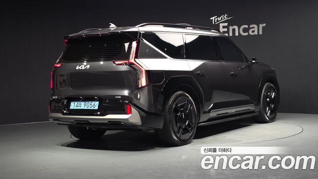 Kia EV9 из Кореи Encar