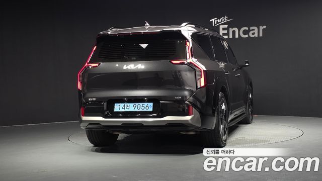 Kia EV9 из Кореи Encar