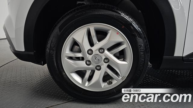 Hyundai Venue из Кореи Encar