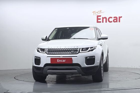 Land Rover Range Rover Evoque 2.0 TD4 SE — пробег 80 442 км — фото 3 из 5