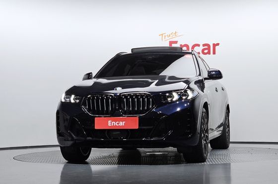 BMW X6 xDrive40i M Sport — пробег 2 191 км — фото 3 из 5