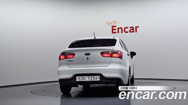 Kia pride из Кореи Encar