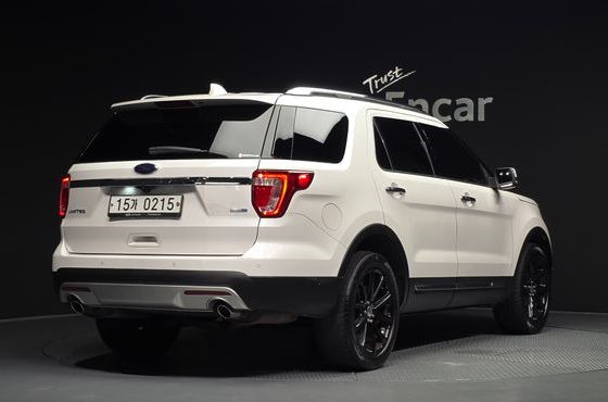 Ford Explorer 2.3 Limited 4WD 5th — пробег 70 911 км — фото 2 из 5