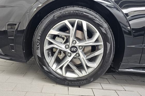 Hyundai Sonata 2.0 Premium Plus — пробег 90 863 км — фото 5 из 5