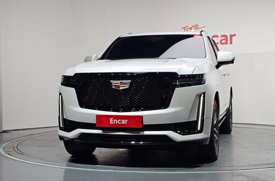 Cadillac Escalade 6.2 Sports Platinum — пробег 15 346 км — фото 3 из 5