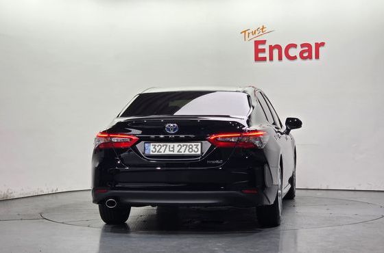Toyota Camry 2.5 LE Hybrid — пробег 100 242 км — фото 4 из 5