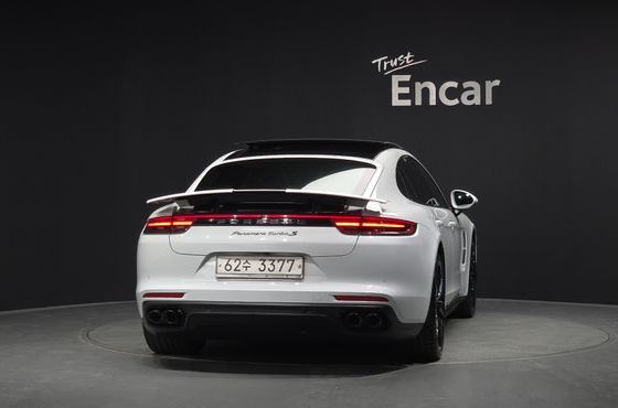 Porsche Panamera 4.0 Turbo — пробег 58 656 км — фото 4 из 5