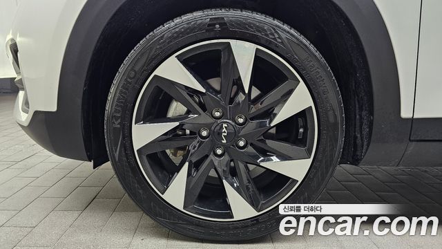 Kia Seltos Gasoline 1.6 Turbo 4WD Gravity — пробег 22 164 км — фото 5 из 5