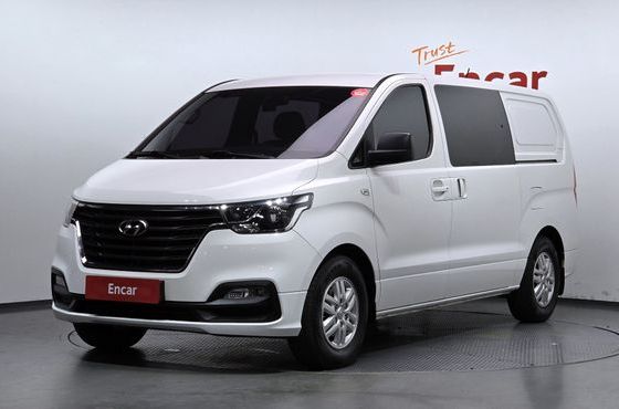 Hyundai Starex Van 5-Seater Modern — пробег 179 221 км — фото 1 из 5