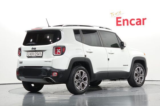 Jeep Renegade 2.0 Diesel Limited AWD — пробег 135 483 км — фото 2 из 5