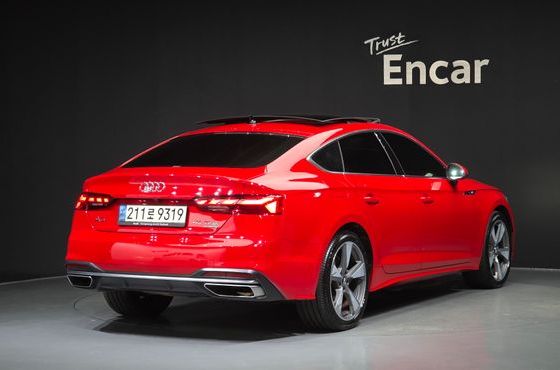 Audi A5 40 TFSI Quattro Sportback — пробег 129 589 км — фото 2 из 5