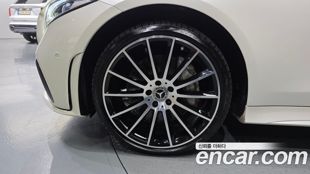Mercedes-Benz CLS-Class CLS450 4MATIC AMG Line — пробег 92 370 км — фото 5 из 5