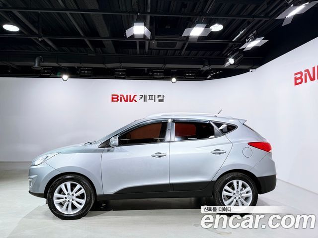 Hyundai Tucson Diesel 2WD LX20 Premier — пробег 276 415 км — фото 3 из 5