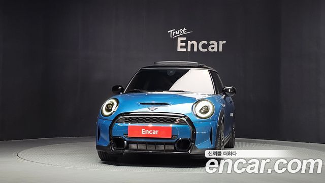 Mini Cooper Classic Third Generation — пробег 12 389 км — фото 3 из 5