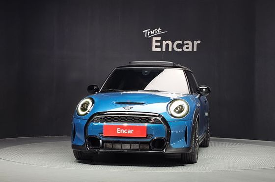 Mini Cooper Classic Third Generation — пробег 12 389 км — фото 3 из 5
